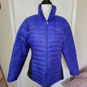 Columbia Women's Puffy Zip Up Jacket with Pockets